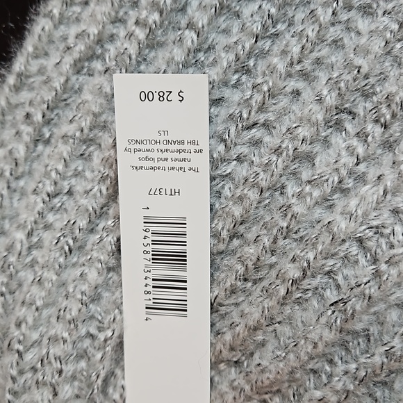 Tahari knit hat - Picture 4 of 5